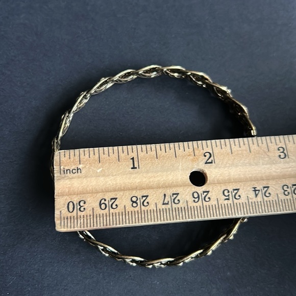 Women’s vintage dainty gold tone wire braided‎ bangle bracalet one size - Picture 5 of 6